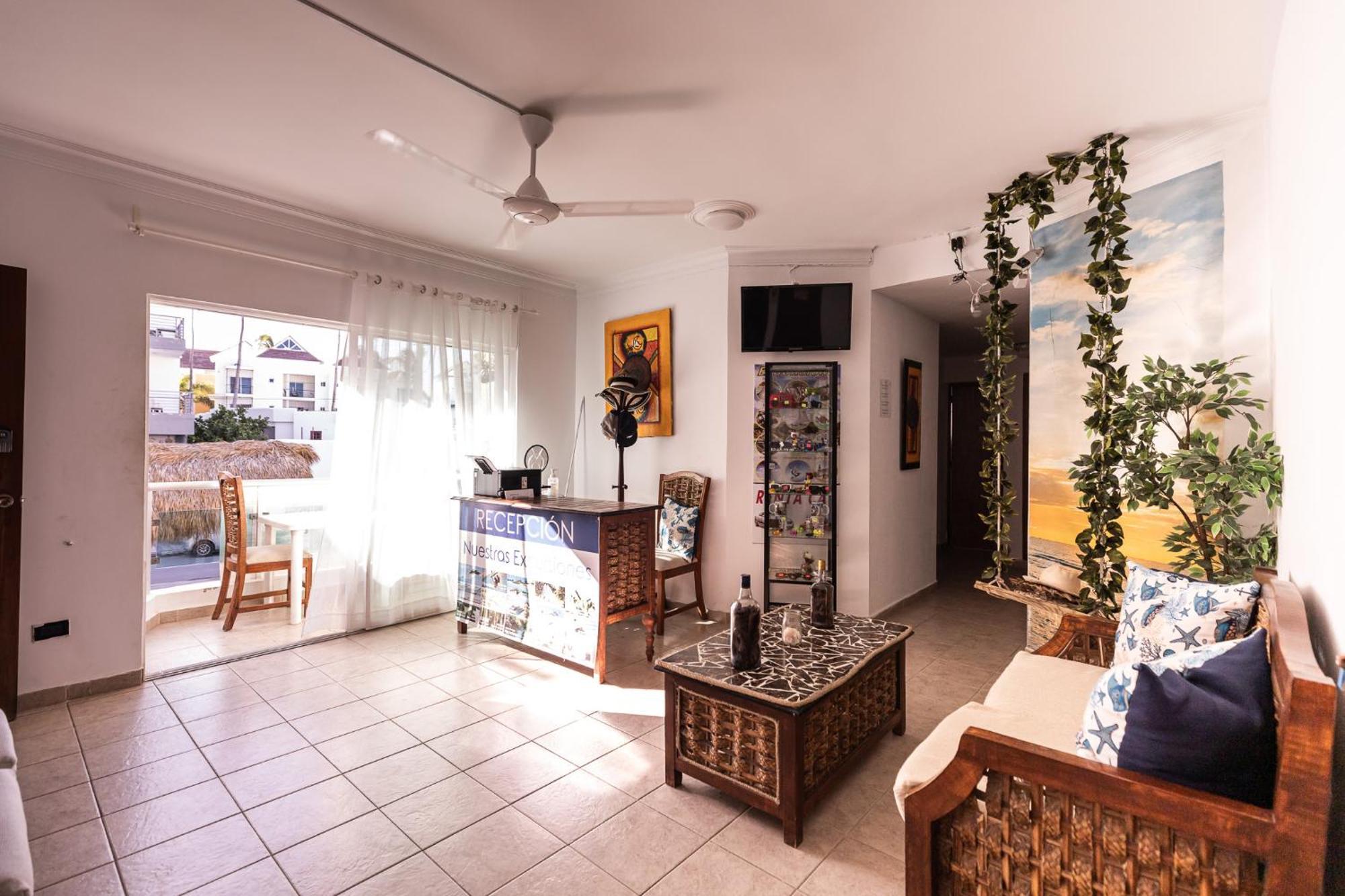 Hostal Las Rosas De פונטה קאנה מראה חיצוני תמונה