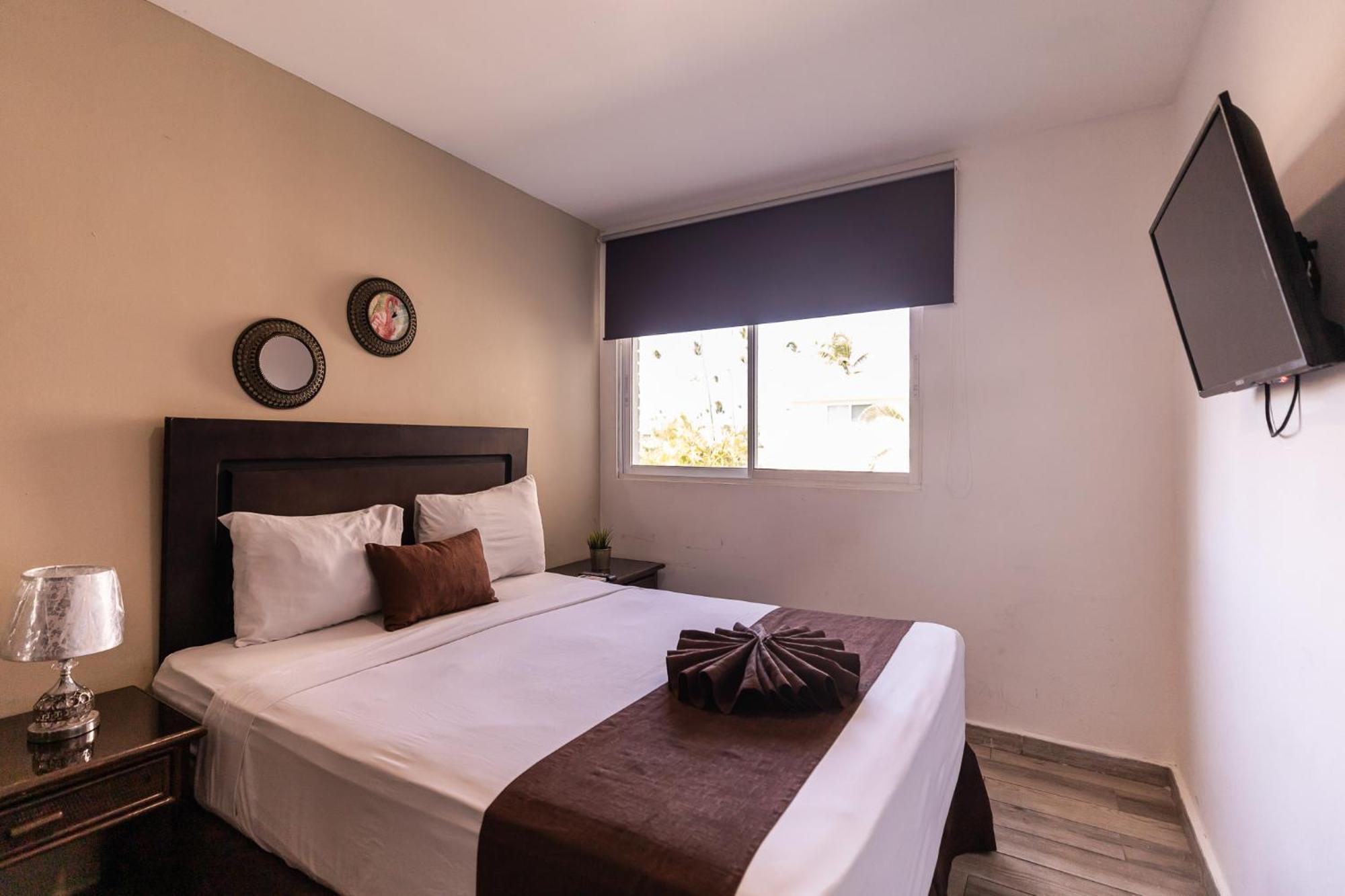 Hostal Las Rosas De פונטה קאנה מראה חיצוני תמונה